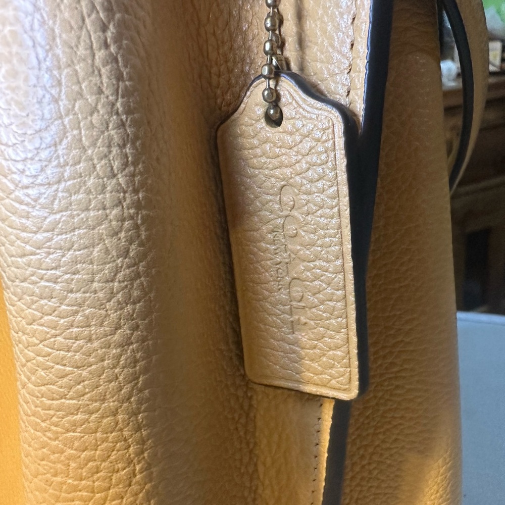 LIKE NEW Coach Pebble Leather Shoulder Bag in Mustard - Picture 6 of 12